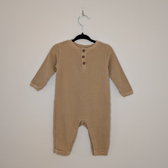 ❤️ 2 for 10 ❤️ Old Navy Long-Sleeve Thermal-Knit Henley One-Piece for Baby - Picture 1 of 3